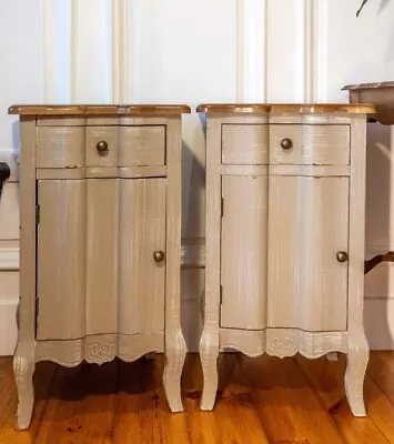 Beautiful Pair Of Bedside Tables • £149