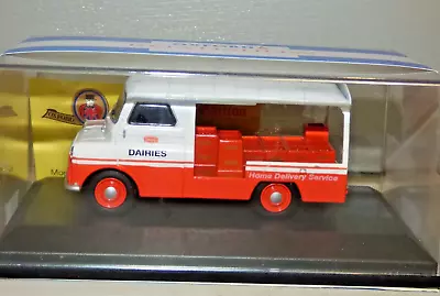 Oxford Diecast  Bedford CA Milk Float Unigate Dairies  1:43 Scale • £12.95
