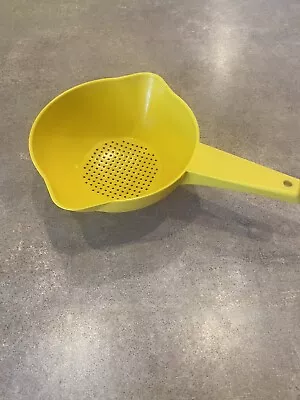 Vintage Tupperware Yellow Harvest Gold Strainer Colander Small 1200-10 • $9.99