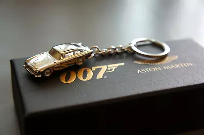 NIB Aston Martin DB5 007 Movie James Bond Silver Keychain Key Ring 1/87 Scale • $31