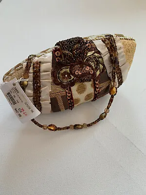 NWT Vintage Style Hard Case Clutch Baguette Flat Bottom Jacquard Cloth & Beading • $24.90