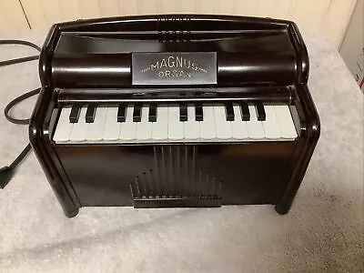 Magnus Organ Electric Child Vintage Works Bakelite Used Beautiful • $115.68