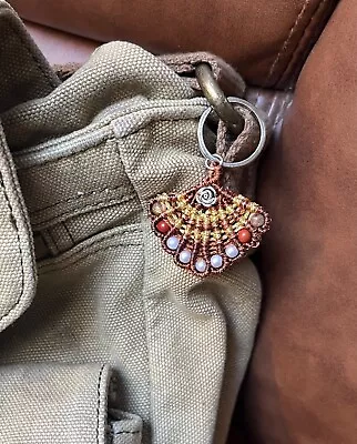 Camino De Santiago Scallop Shell Key Ring Zip Pull Beaded Souvenir Momento • £6.75