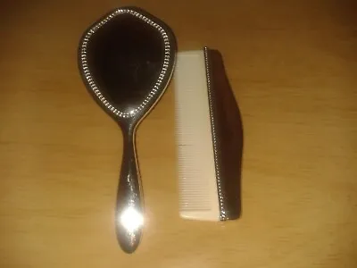 Vintage Silver Tone Baby Brush & Comb Set. (C19) • £5.99