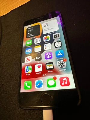 $0.99 • Buy Apple IPhone 7 - 32GB - Black (Unlocked) A1778 (GSM) (AU Stock)