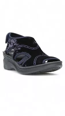 BZEES  Drama  Athleisure Wedge Sandals Women's Size 10W Navy Blue Crushed Velvet • $19.99