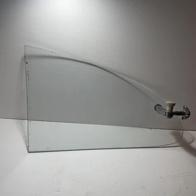 $52 • Buy VW Beedle Pop Out Window Glass W/Latch Only Volkswagen Bug Right