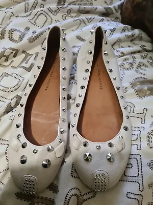 Marc Jacobs Mouse Shoe Size 5.5 In Cream. Very Collectable. • £40