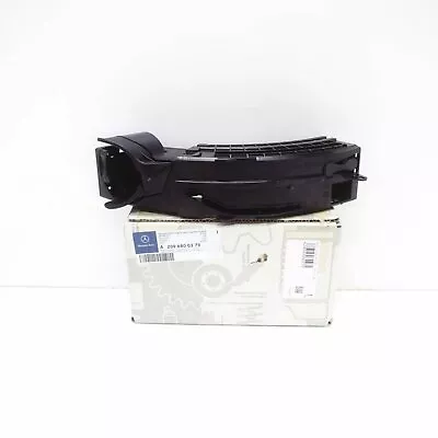 Oem Mercedes-benz Clk C209 Cup Holder Housing Lhd A2096800379 Genuine • $156.90