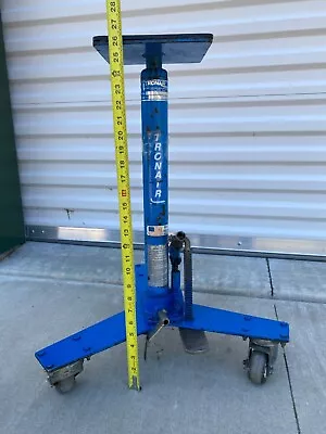 H-1135 Tronair Lear Battery Hydraulic Jack Model 04-6000-0900 • $1550