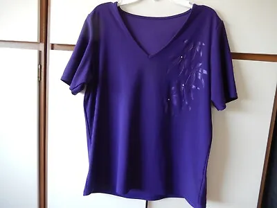 Ladies Short Sleeved Purple Mackays Top Size Large (Bust 40 ) • £2.50