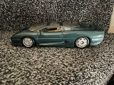 Maisto Jaguar Xj220 1/18 • £10.99