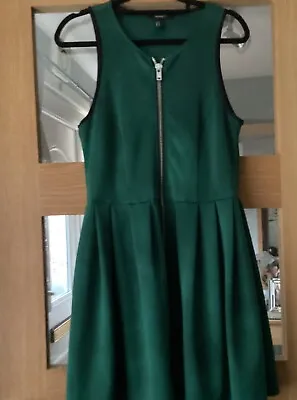 Forever 21 Green Dress With Silver Zip Front - Size M • £7.50