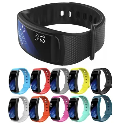 StrapsCo Silicone Sport Watch Band Strap For Samsung Gear Fit 2 SM R360 • $20.50