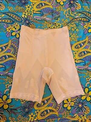 Vintage Paperdoll Style Garter Shorts With Pocket. Medium. • $32
