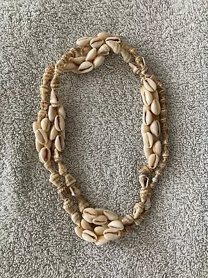 70’S/80’S Vintage Long Single Row Cream Shell Boho/Hippie Style Necklace VGC • £9.99