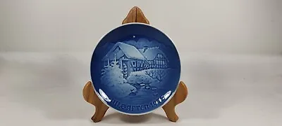 Vintage Danish Bing & Grondahl B&G Christmas 1975 Blue & White Porcelain Plate • $20