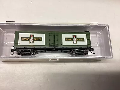 Athearn #24035 N Scale“Alderney Dairy” 40' Wood Milk Car Rd # 109 • $27.99