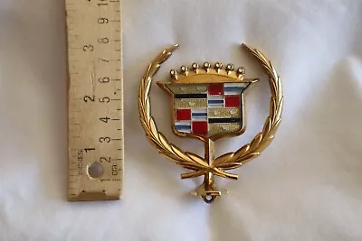 Vintage Gold Cadillac Crest Wreath Hood Ornament Emblem  Oval  Base • $29.99