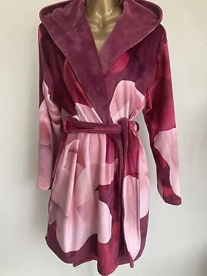 Beautiful Ted Baker Pink Velour Porcelain Rose Hooded Dressing Gown Robe 12-14 • £35