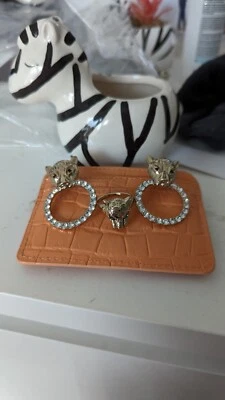 £6 • Buy River Island Jewellery Set Tiger