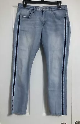 Zara Authentic Denim  Jeans Women's Size 12 Blue Stripe Raw Hem Cropped Ankle • $28.99