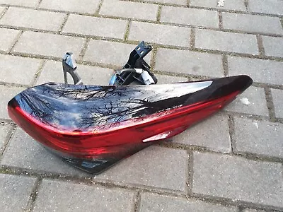 Toyota Highlander 2020 Tail Light Right Side LHD Used Damage Part 815500E240 • £247.56