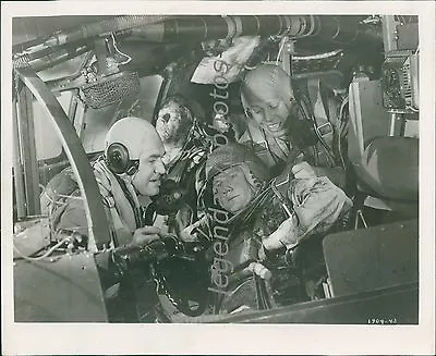 1951 Wild Blue Yonder Original Press Photo Wendell Corey Vera Ralston • $7.88