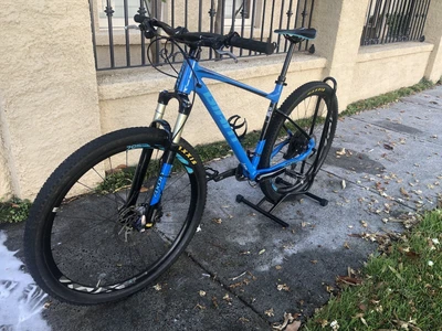 $900 • Buy Giant Fathom 1 29er Large Mountain Bike