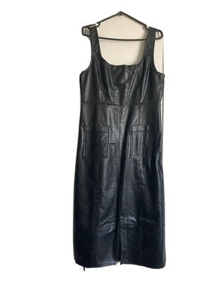£4 • Buy Faux Leather Pinafore Dress Reclaimed Vintage (ASOS) Size 12