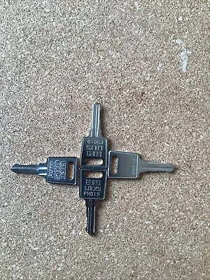 £5.99 • Buy 4 XUPVC Window Handle Locking Spare Keys Hoppe Era WMS Cotswold Canterbury FH019