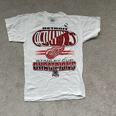 Vintage Detroit Red Wings NHL 1997 Stanley Cup Champions White Tshirt Medium • $17.77