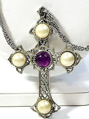 $21.99 • Buy Vtg Sarah Coventry  Crusader Cross Necklace Faux Pearl  Purple Cabochon 1941-75