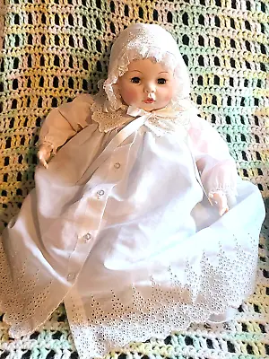 Vintage 1966 Madame Alexander Victoria Baby Doll 18  Crier Sleep Eyes • $55.99