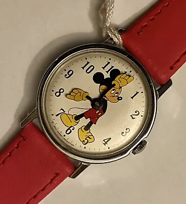 VINTAGE TIMEX MICKEY MOUSE WATCH WDP (walt Disney) 1969. 32m.RARE DIAL. Superb • £99