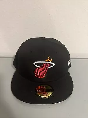 New Era 59FIFTY NBA Miami Heat Black Paisley Pink Hat Cap Size 7 3/4 • $29.95
