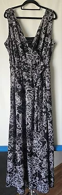 City Chic Women's Maxi Dress Size XS 14 Black White Rose V Neck Tie Side Split  • $15