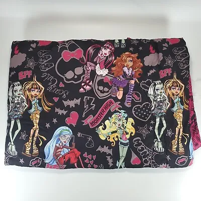 Monster High Reversible Twin Size Comforter • $59.99