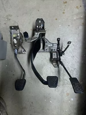 97-01 Honda Cr-v Crv - Manual Transmission Pedal Conversion Clutch Brake Pedals • $189