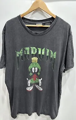 Looney Tunes Marvin The Martian T-Shirt Size XL • $18