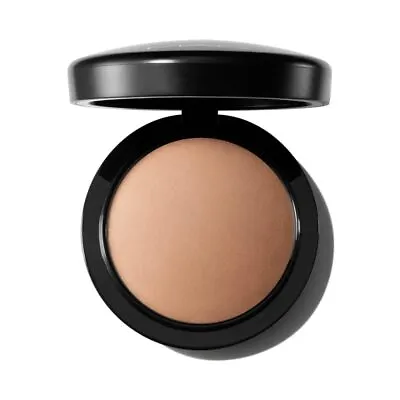 MAC Mineralize Skinfinish/Natural Medium Dark 0.3527 Ounce • $47.39