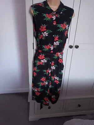 £6.50 • Buy Laura Ashley Shirt Style Midi Dress Black Red Green Floral 16