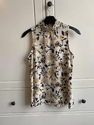 New Look 70s Style Floral Blouse Top Size 6 • £4
