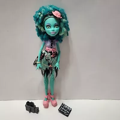 Monster High Honey Swamp - Frights Camera Action Doll  • $48