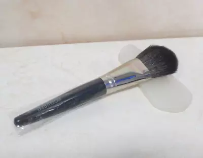 Laura Mercier Cheek Colour Brush Nwob • $23