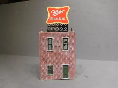 DPM HO Backdrop Building With Miller Engineering Neon Sign  Miller High Life  • $25.31
