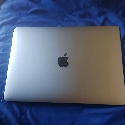 Apple MacBook Air 13inch M1 A2337 (2020) • $680