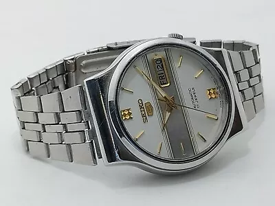 Vintage Seiko 5 Men's Automatic Japan Ref-7009A Running Wrist Watch 17J • $60.99