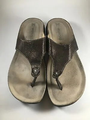 MEPHISTO ~ AGACIA Wmn EU 41 US 11 Metallic Brown Leather Thong Flip Flop Sandals • $28