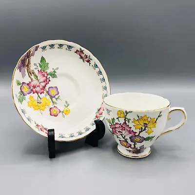 Vintage Tuscan Fine English Bone China Small Tea Cup & Saucer Yuan C8710 • $16.50